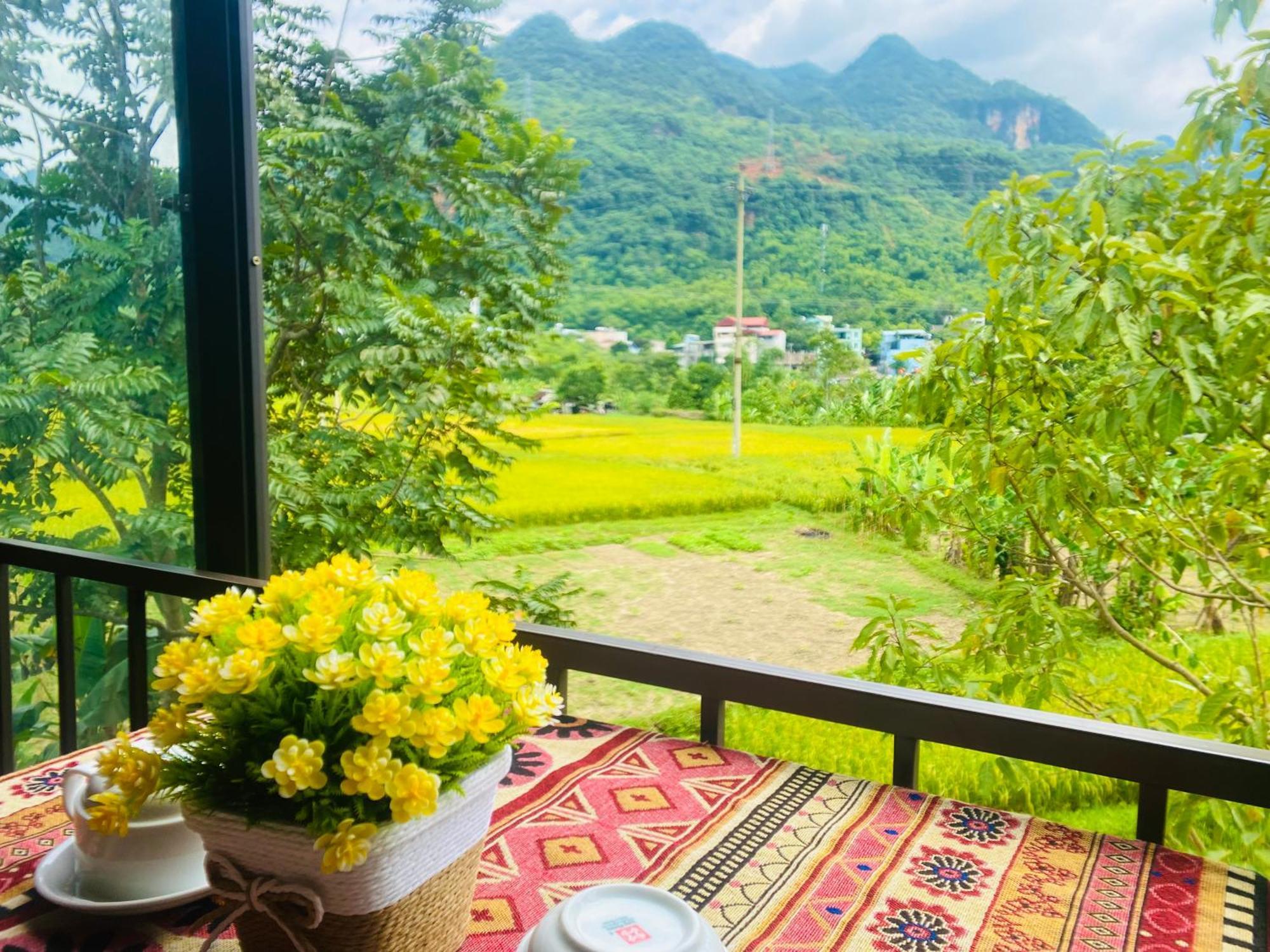 Homestay Quan Hang ماي تشاو المظهر الخارجي الصورة