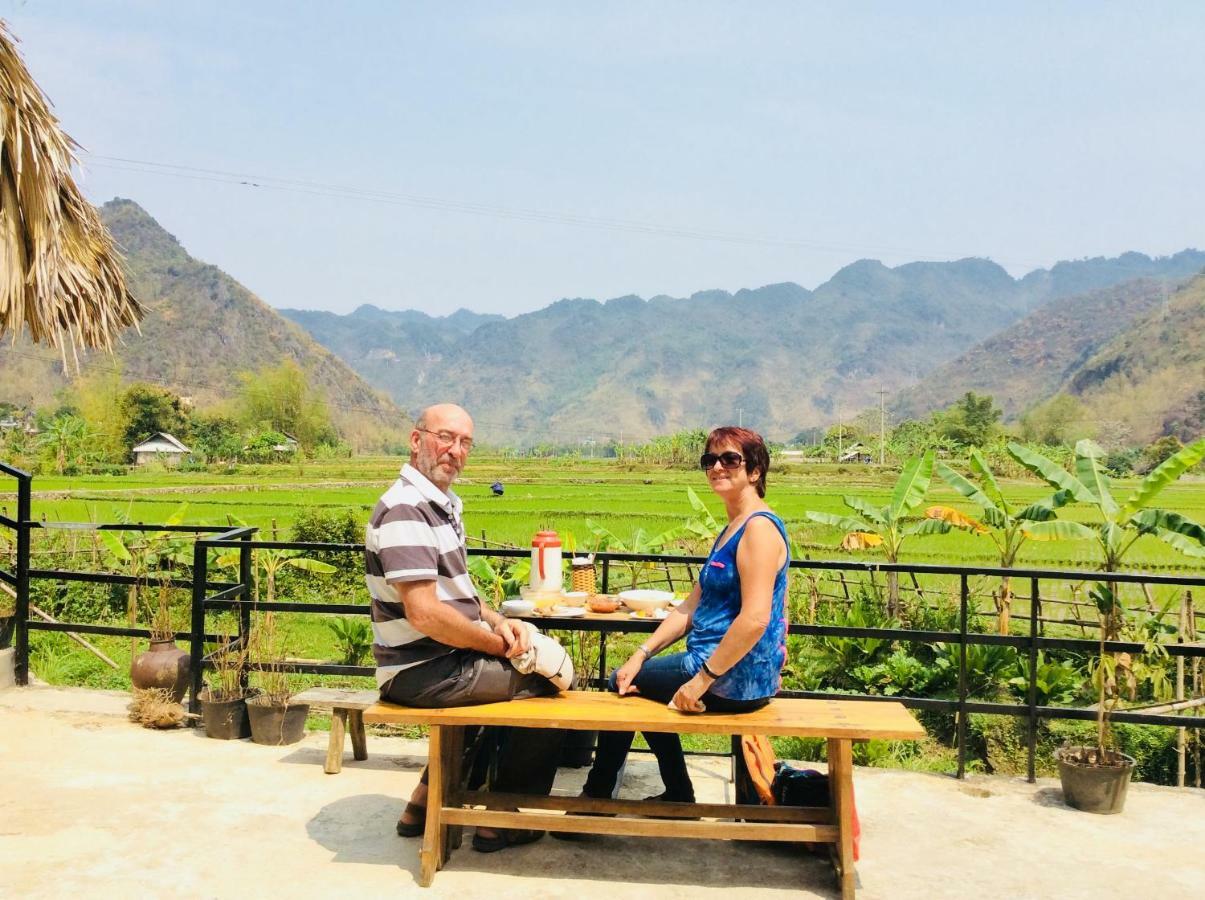 Homestay Quan Hang ماي تشاو المظهر الخارجي الصورة
